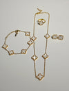 White Floral Jewelry Set