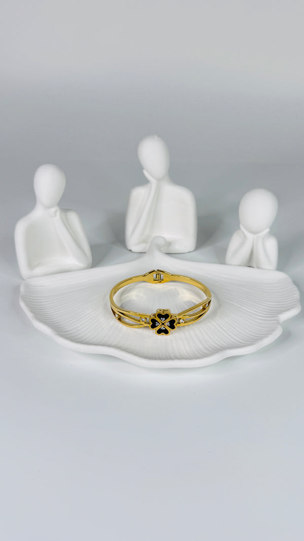 Elegant Gold Plated Bracelet with Black Heart Design